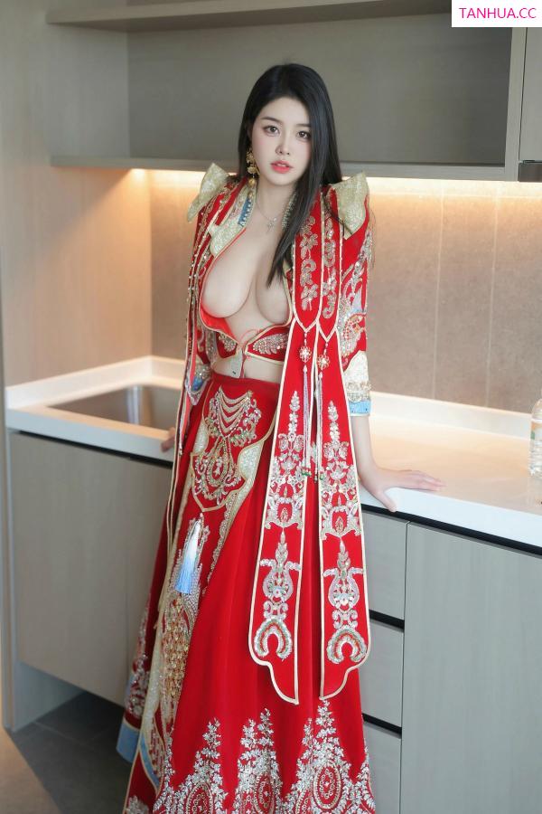   [XiuRen]高清写真图 2025.02.11 No.9869 林若凡F 黑丝美臀第6张图片
